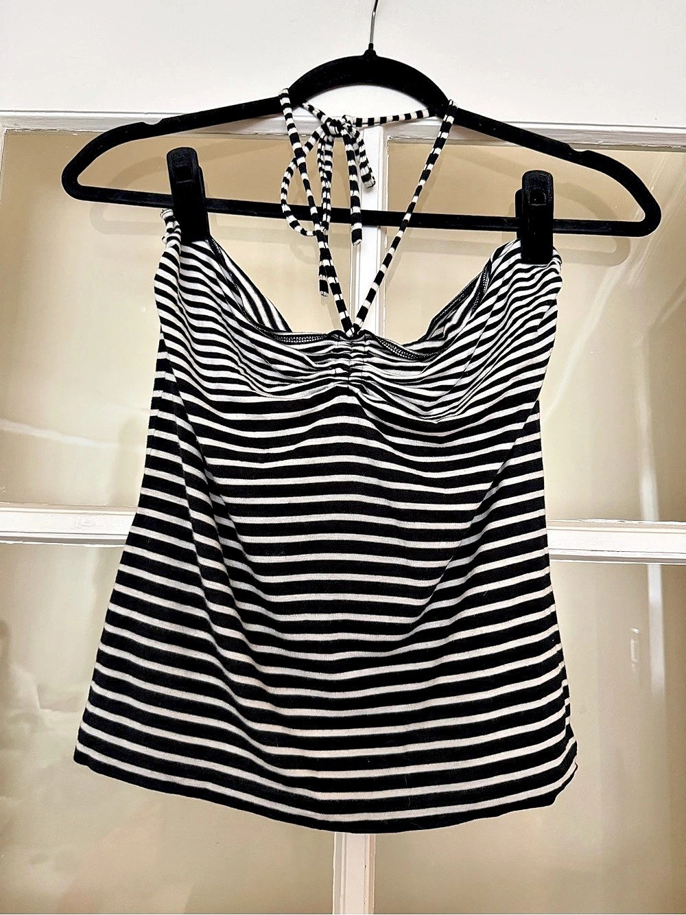 Club Monaco Striped Camisole in Black & White Size Medium